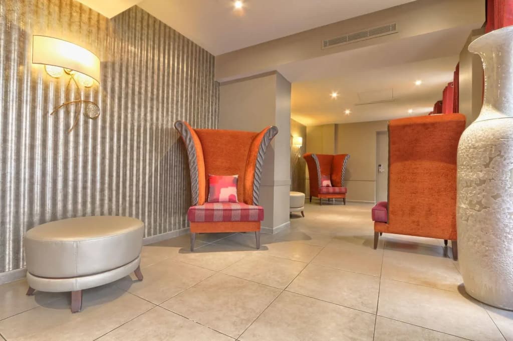 Hotel Mondial - Photo 3