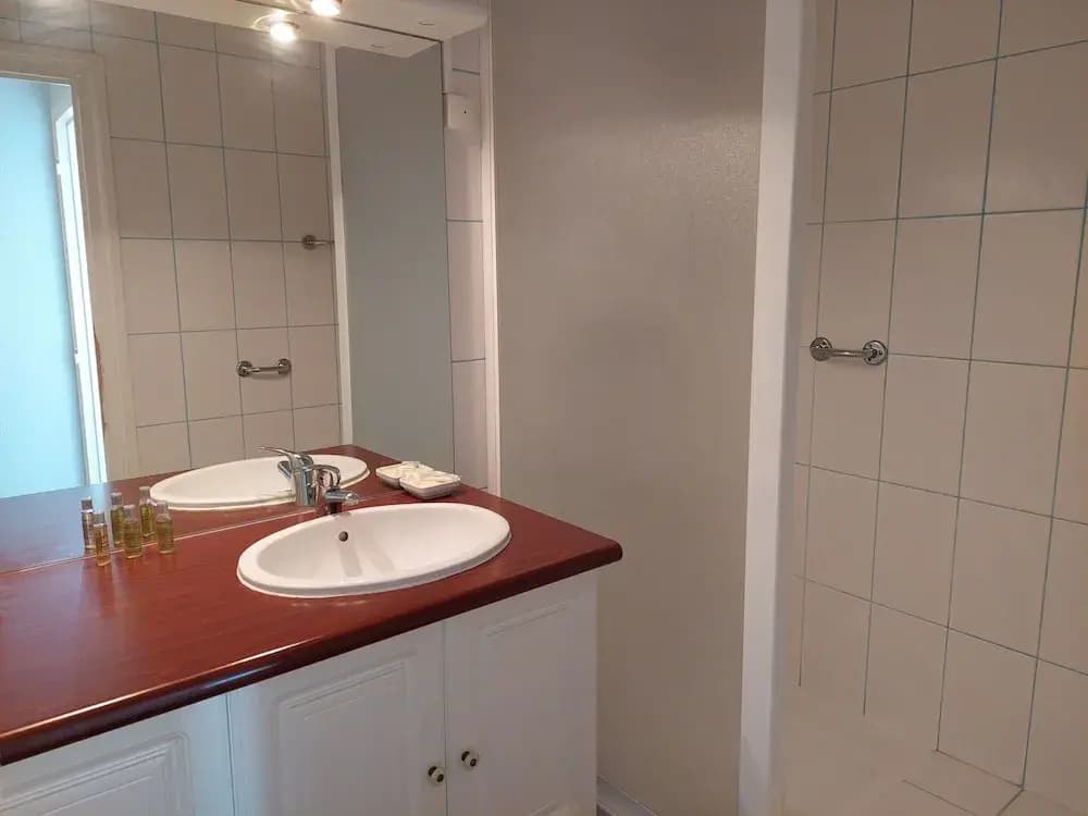 Apartment in Cornouaille Near Sandy Beach - Miniature 7