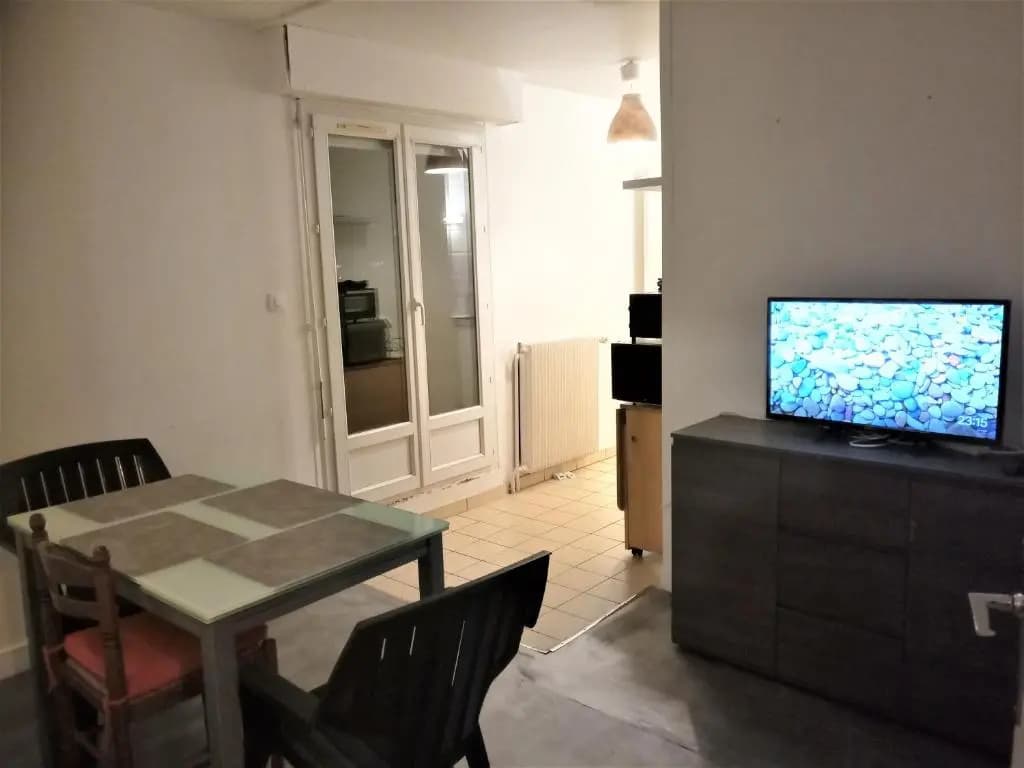 Superbe Appartement 2 Pièces Avec Grande Terrasse - Miniature 6