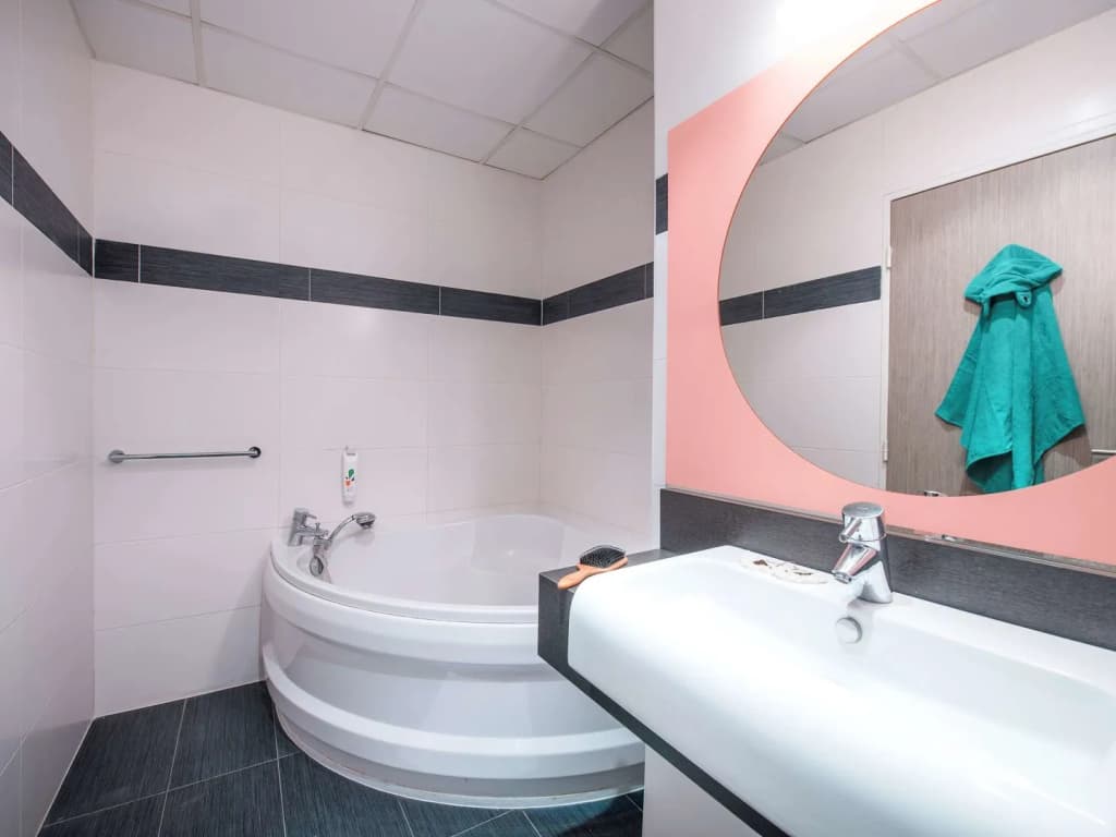 ibis Styles Marseille Plan de Campagne - Miniature 7