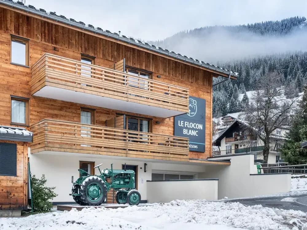 Apartment in La Chapelle Near Cret-beni Lift - Photo 1
