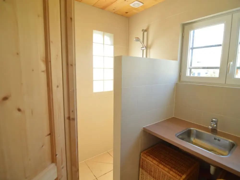 Modern Holiday Home in the Heart of France for up to 10 People - Miniature 6