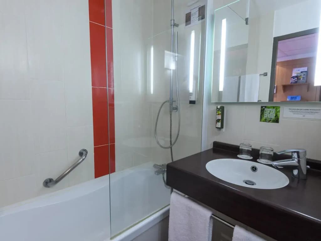 Hotel Solenca - Photo 4