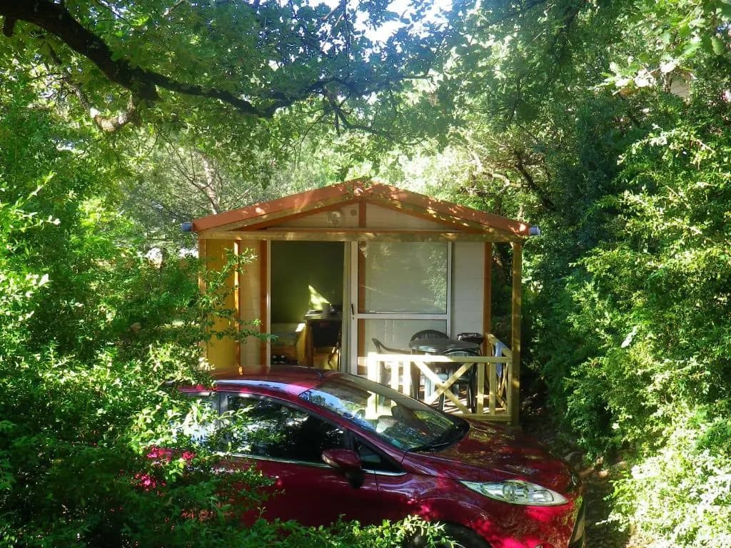 Camping Chalets Les Chênes Verts - Photo 2