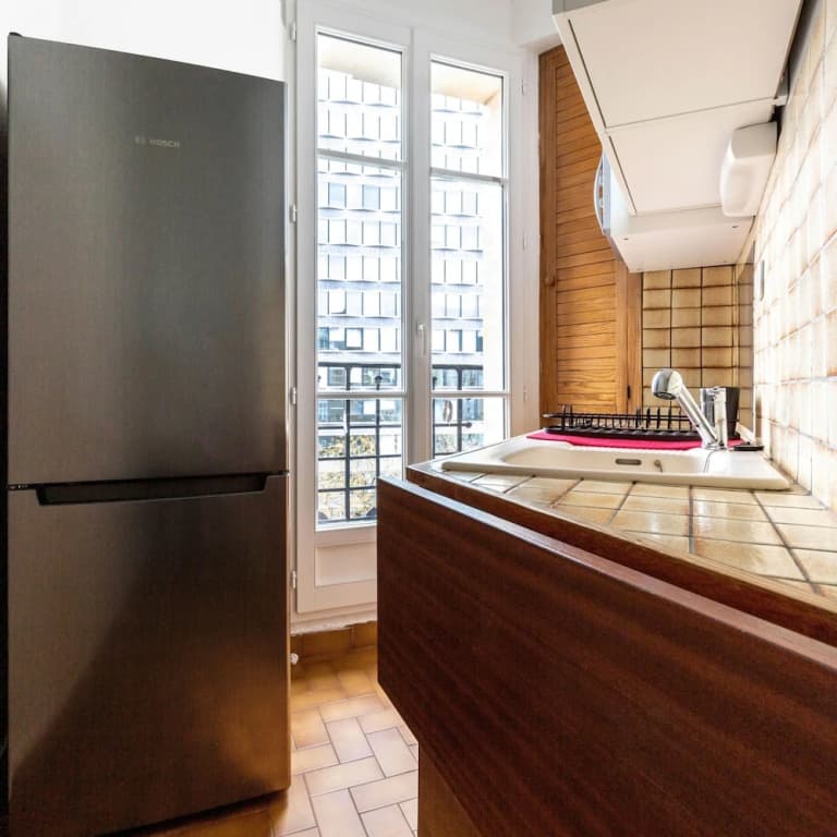 Zola Riverview Great 2 Bedroom in Paris - Miniature 8
