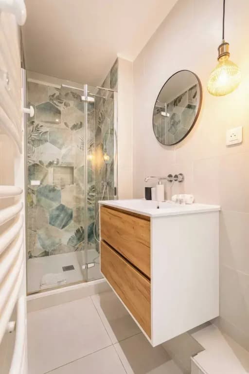 Charming 1 Bed/4floor Apartment Marseille Notre Dame Du Mont - Miniature 7