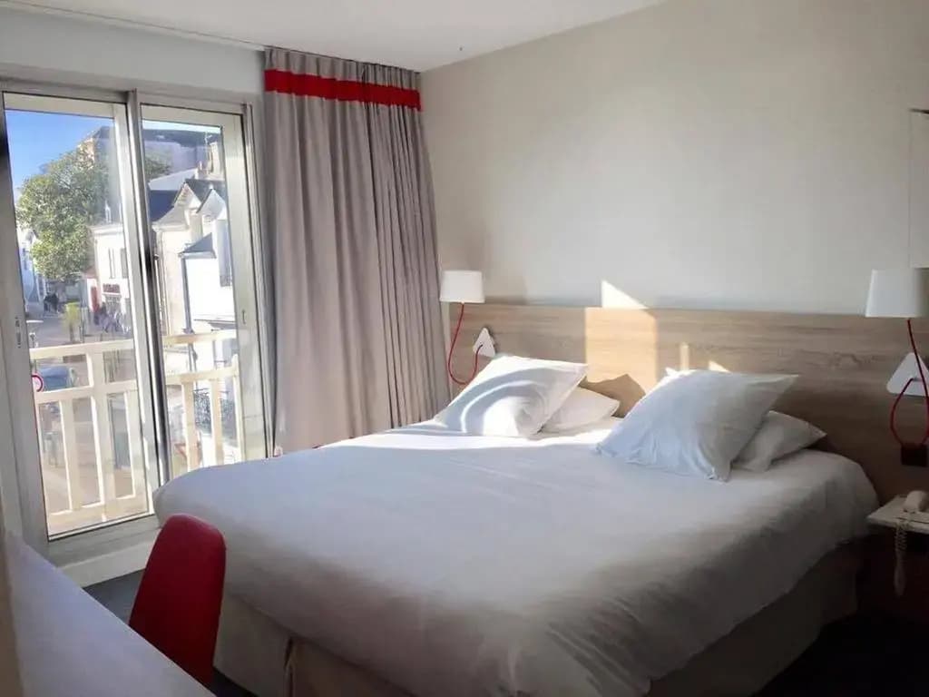 Hôtel Beau Soleil - Photo 3