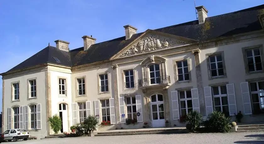 Chateau de Quinéville - Photo 1