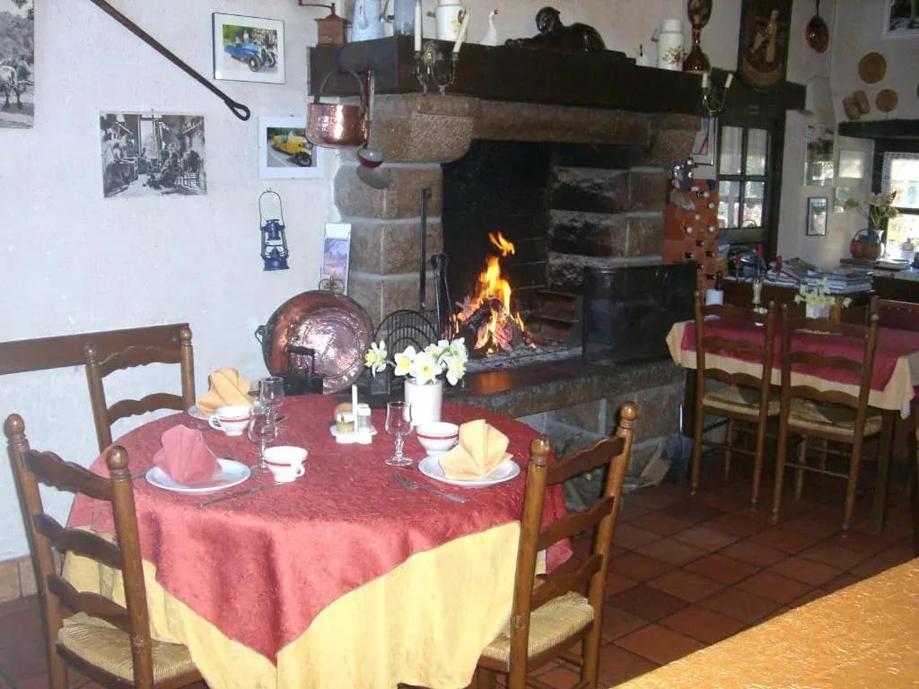 Gîtes de la Ferme Auberge de Mésauboin - Miniature 6
