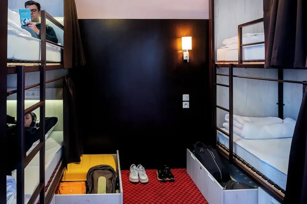 Rosalita Hostel - Miniature 6