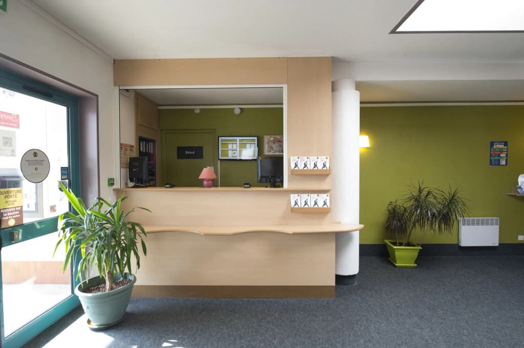 B&B HOTEL Bourges (2) - Photo 2
