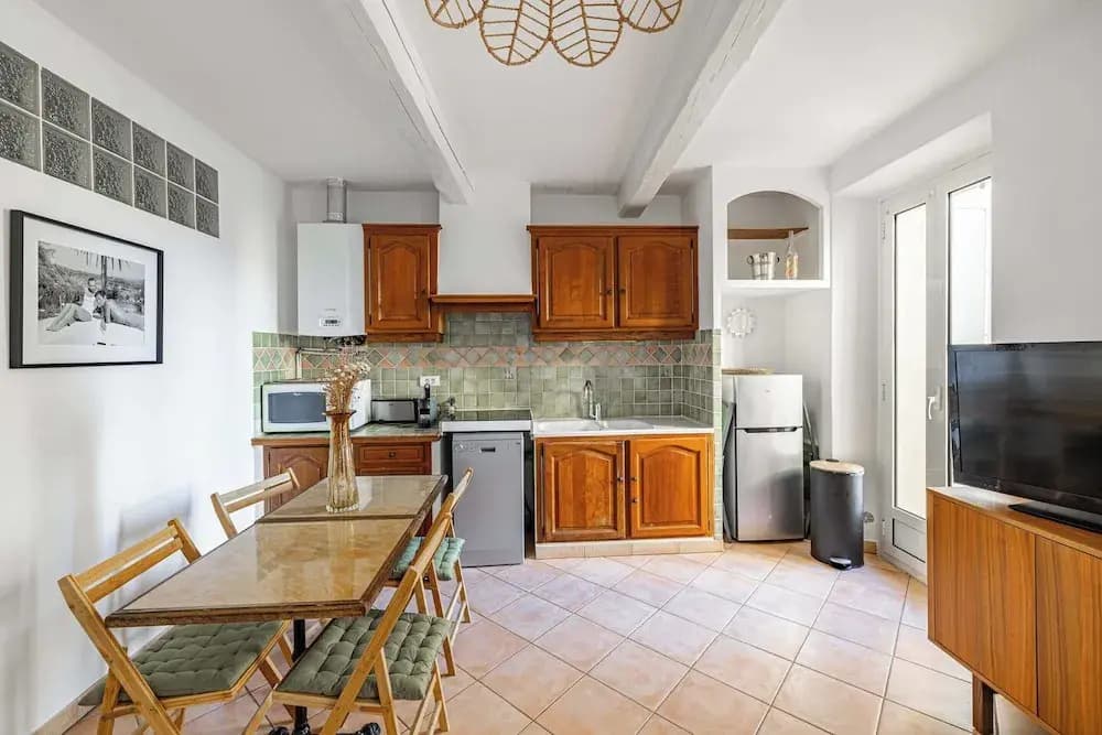 Charming Apartment in the Heart of Le Suquet - Miniature 7