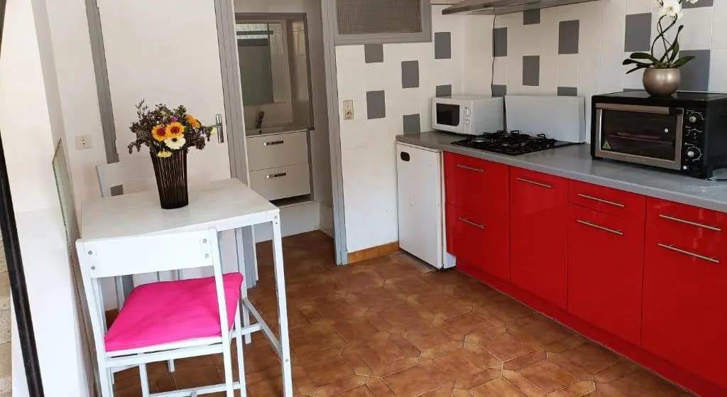 Jolie Studio Recemment Renove - Photo 2