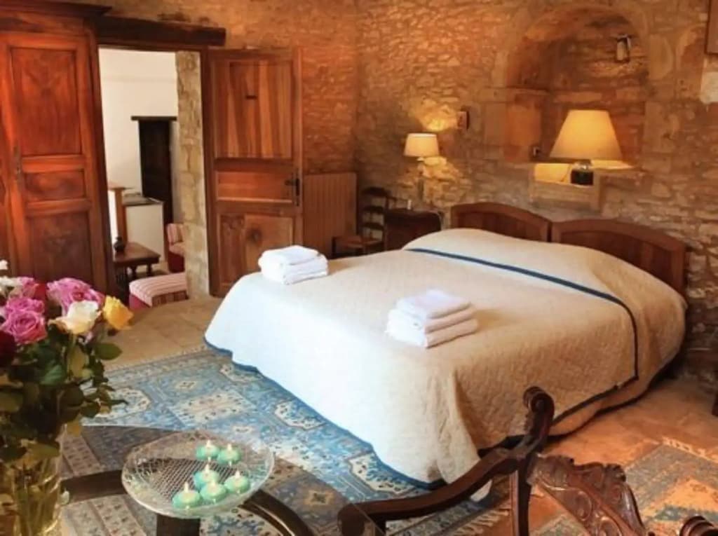 Chambre D'hôtes La Rossillonie - Miniature 6