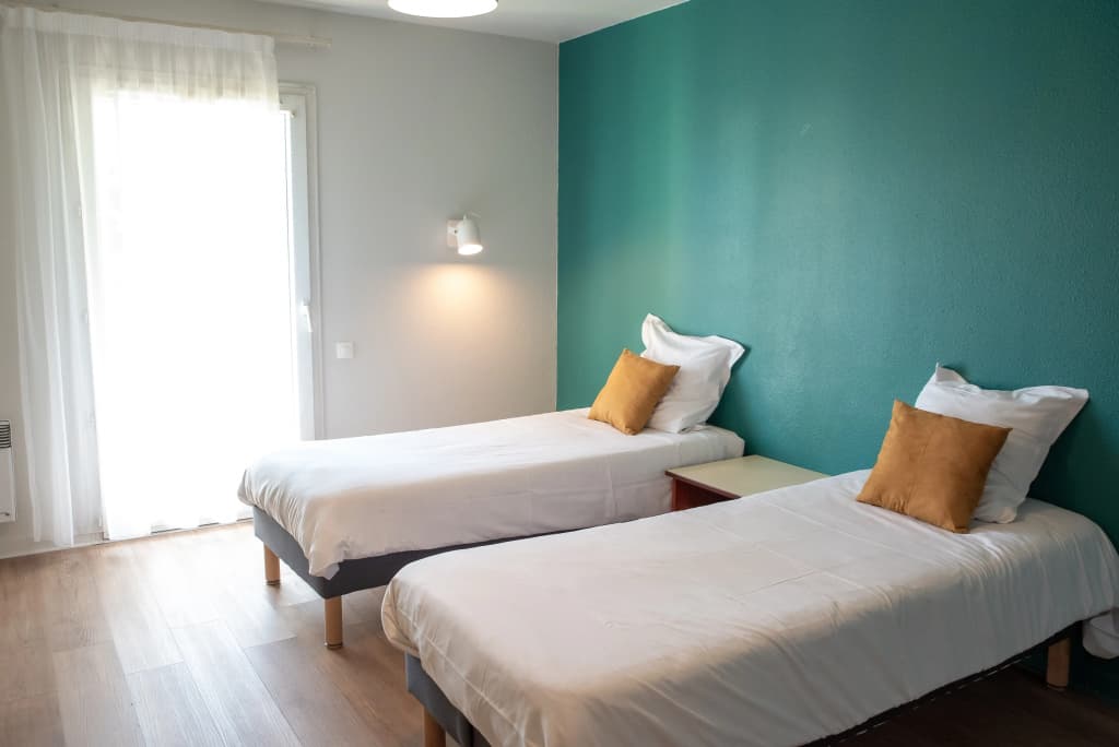 Terres de France - Appart’Hôtel Brest Pasteur - Photo 4