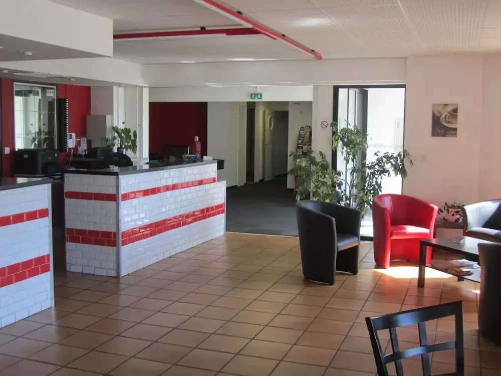 Hôtel Le Saint-Joseph - Photo 2