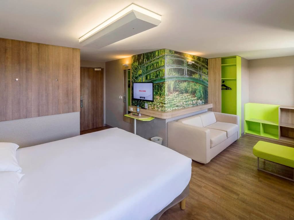 ibis Styles Lille Marcq en Baroeul - Photo 2