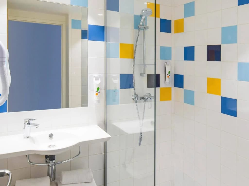 ibis Styles Collioure Port Vendres - Miniature 8