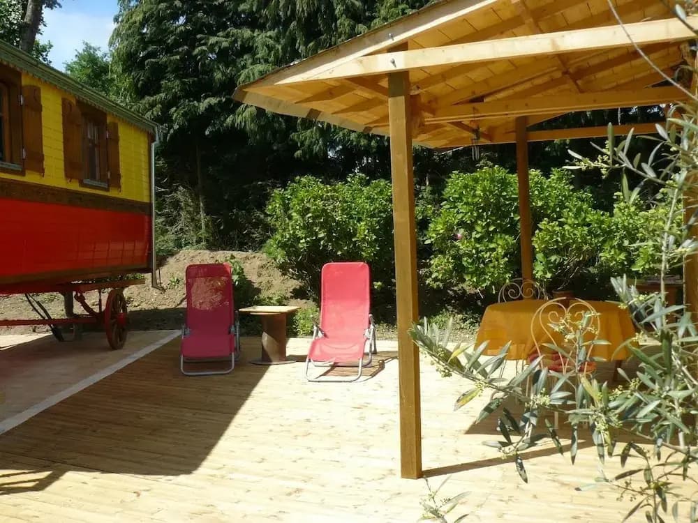 La Clé des Roulottes Campsite - Miniature 7
