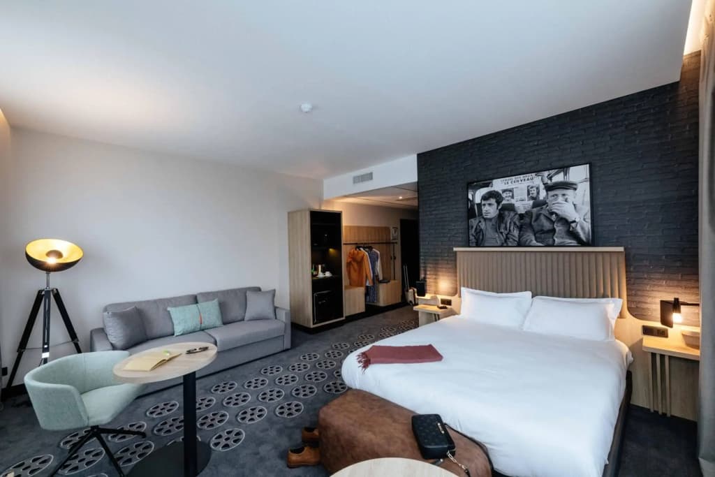 Ibis Styles Arras Centre - Photo 3