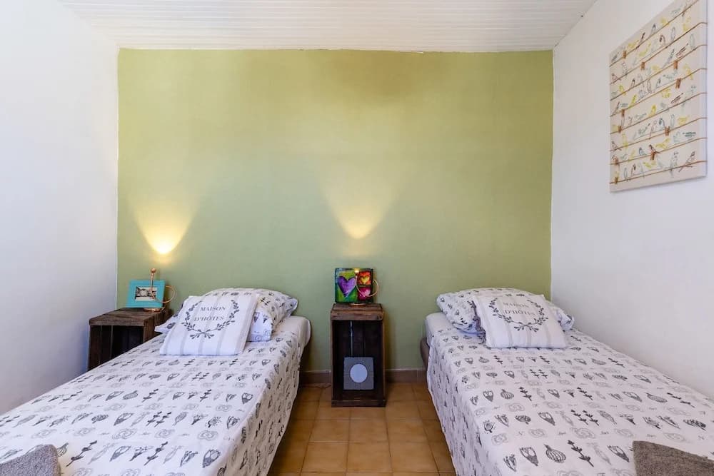 The crew house - Photo 4