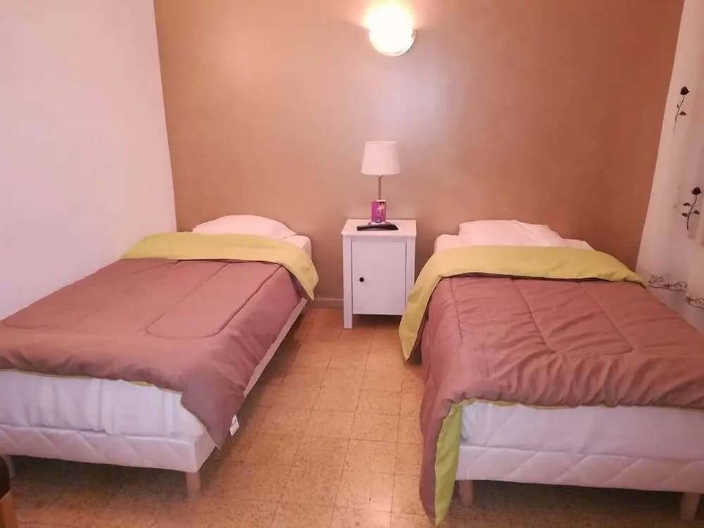 Hotel California - Photo 2