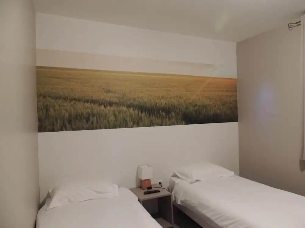 Hôtel La Péniche - Miniature 6