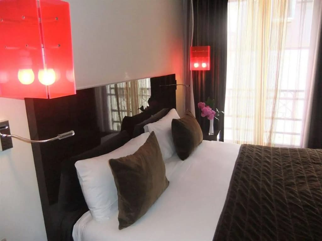Hotel Le Rocroy - Photo 5