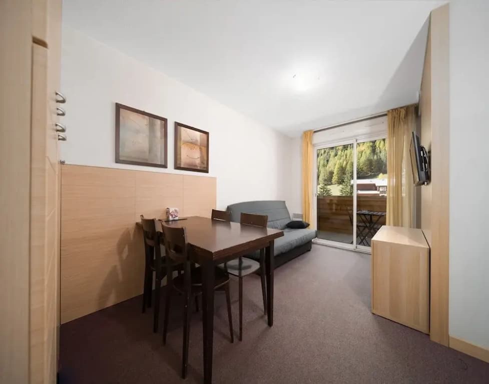 Apartment in France With Ski Slope Access - Photo 5