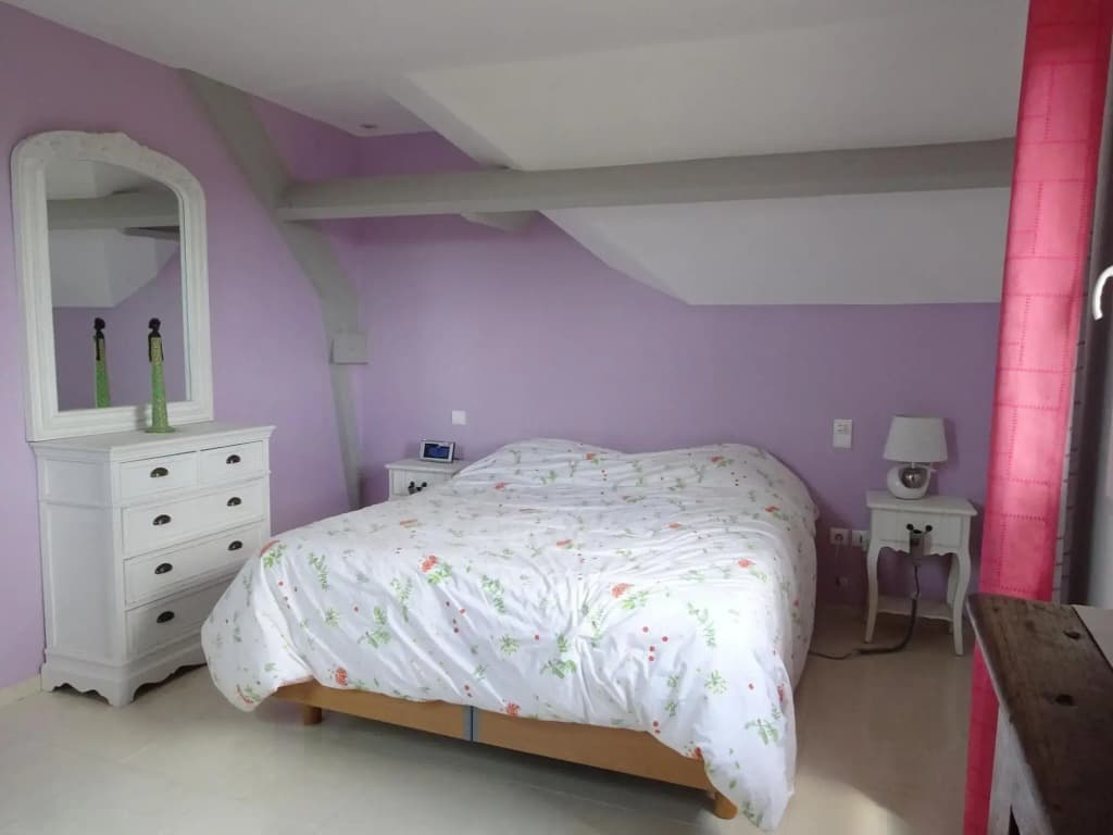 Beautiful Norman House With Outbuilding Located in the bay of Mont St Michel - Photo 2