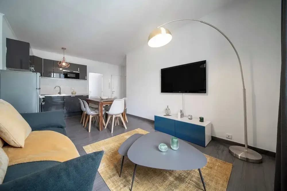 Beautiful Apartment in the City Center - 2br/6p - Cannes - Photo 1