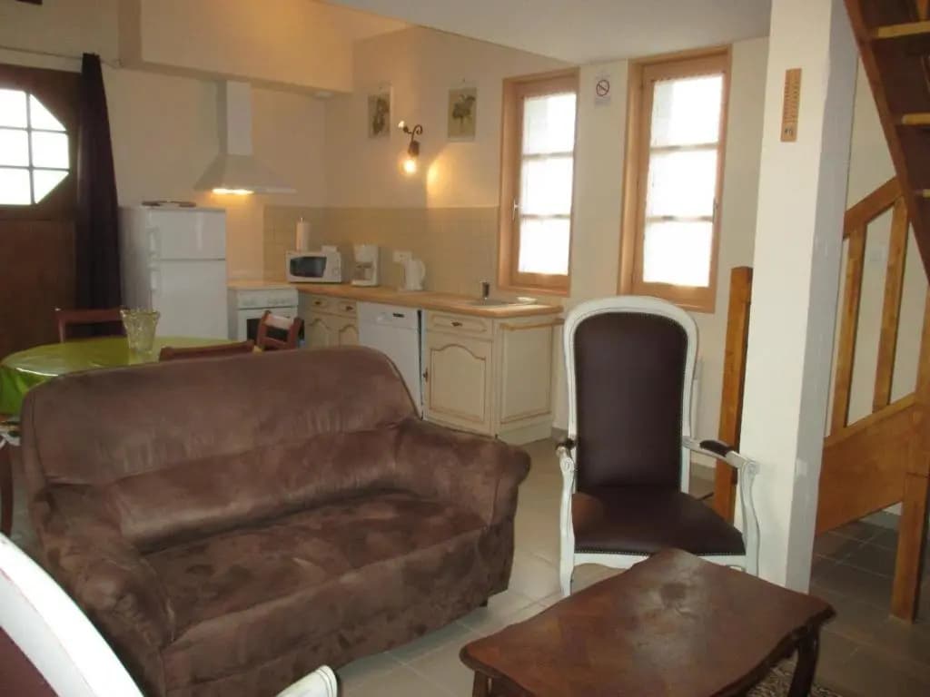 Gîte Dompierre-sur-Besbre, 3 pièces, 4 personnes - FR-1-489-174 - Miniature 8