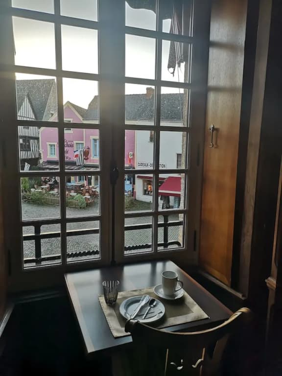 Hôtel Les Deux Magots - Miniature 8