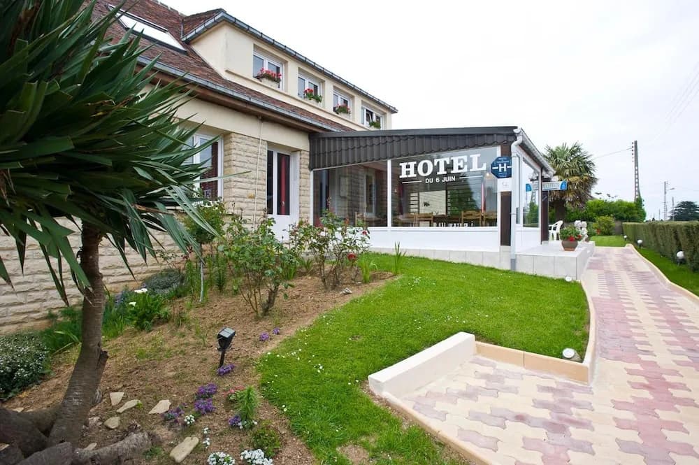 Hôtel du 6 Juin - Photo 1