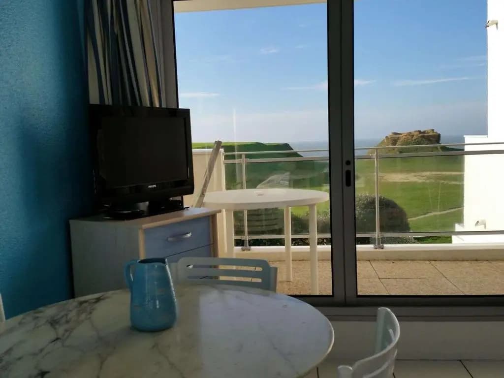Appartement Royan, 2 pièces, 4 personnes - FR-1-494-66 - Photo 3