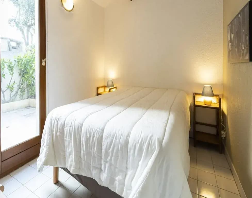 Family-friendly Home in Agde - Photo 2