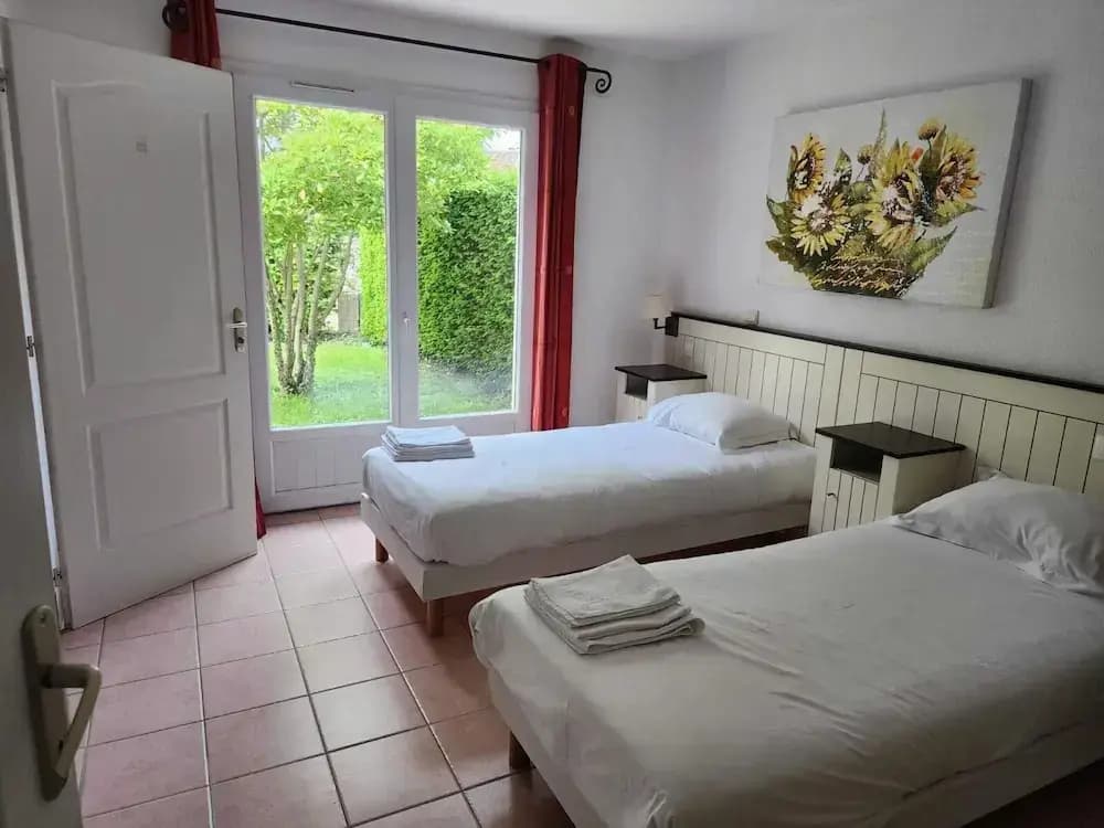 Villa in Les Forges With Golf & Pool Access - Photo 3