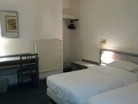 Hôtel Le Châtelain - Photo 2