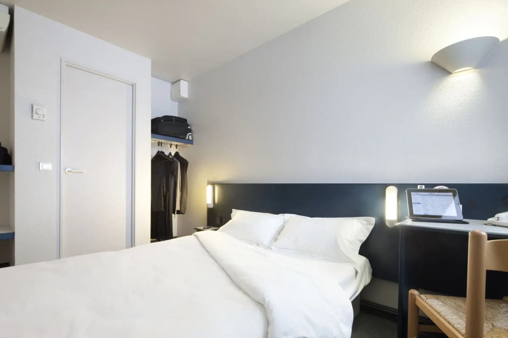 B&B HOTEL Bourges (2) - Photo 5