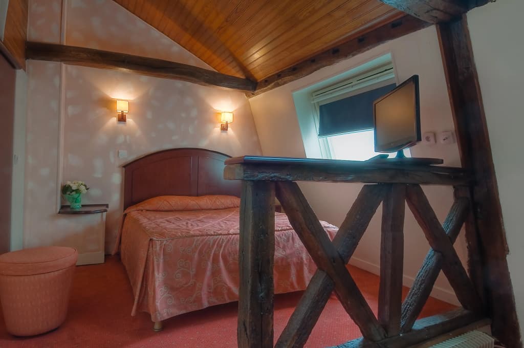 Le Faubourg Hotel - Miniature 7