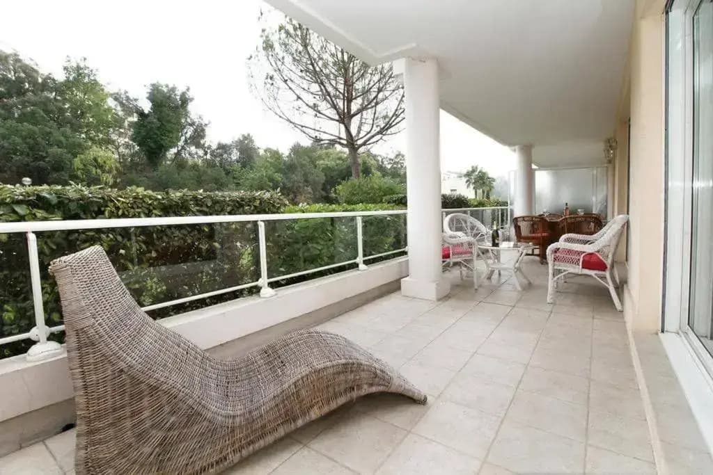 Riviera Home - Miniature 7