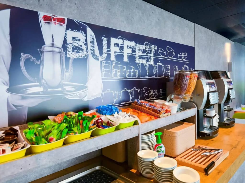 ibis budget Toulouse Colomiers - Photo 4