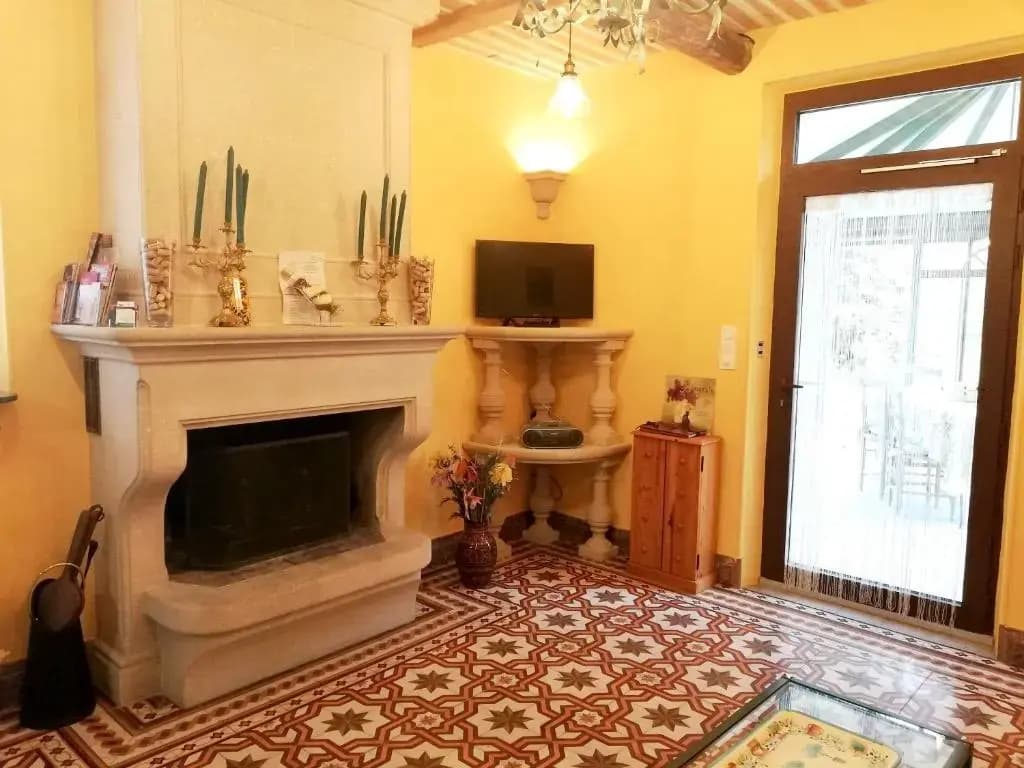 Maison de 2 chambres avec piscine partagee jardin amenage et wifi a Le Thor - Photo 1