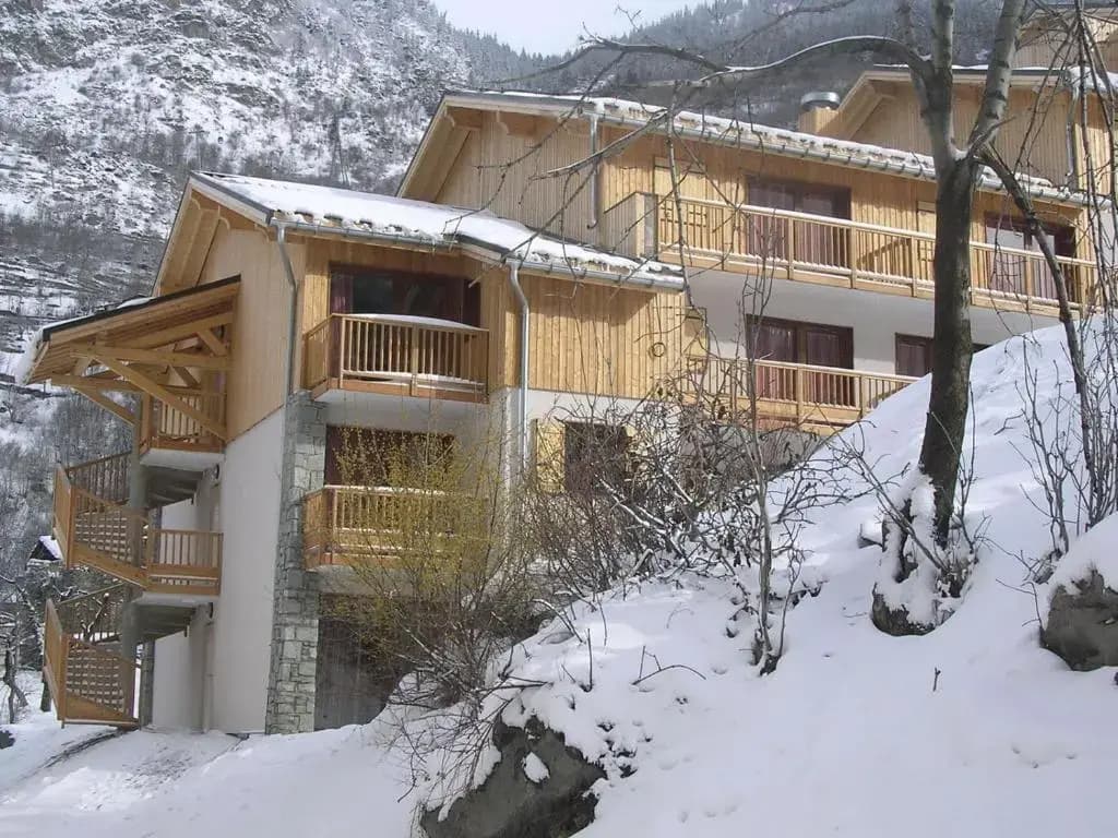 Le Hameau SPA & PISCINE appartement 3 pieces 6pers by Alpvision Residences - Photo 1