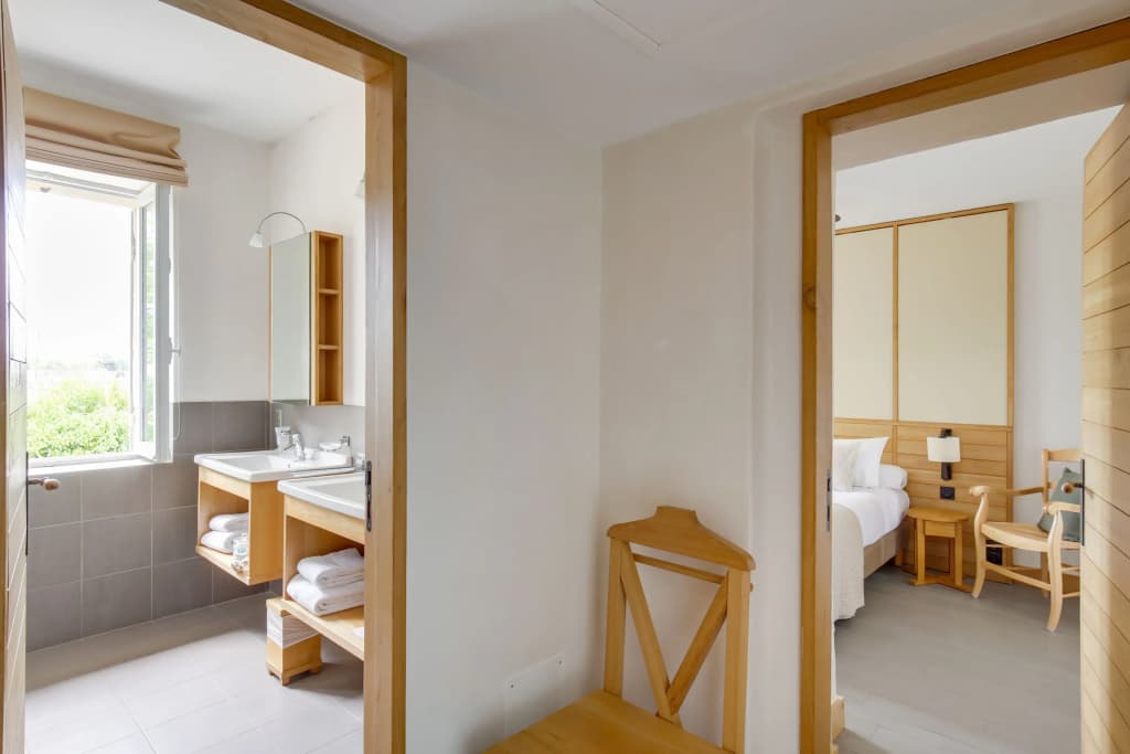 Logis DE Valandraud - Photo 5