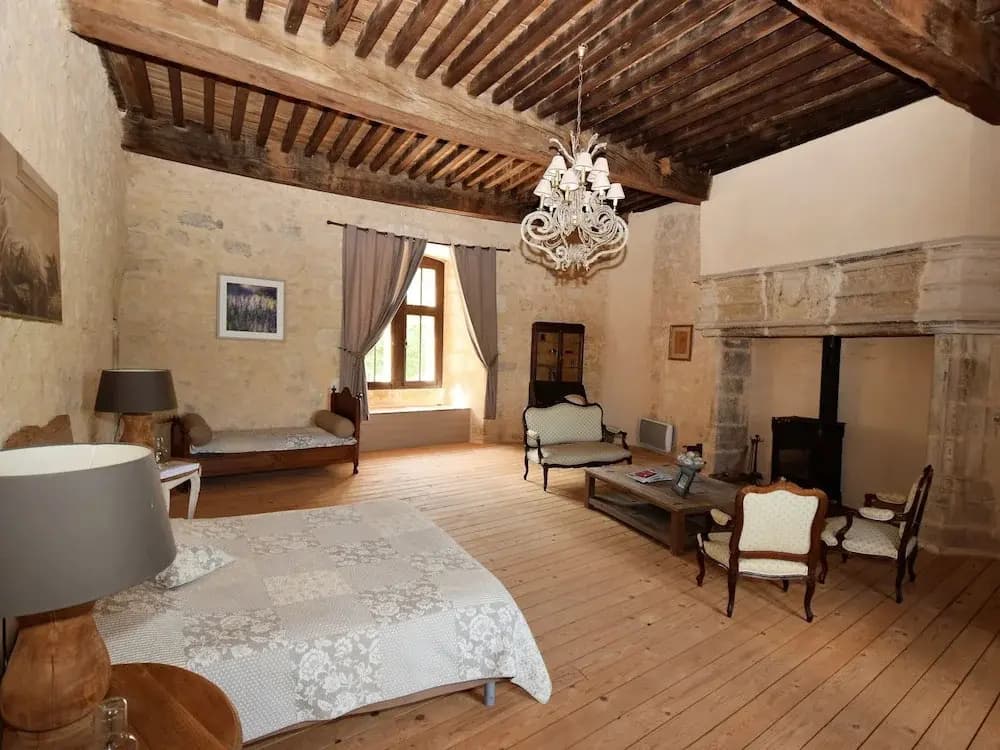 Castle Near Agen With Shared Pool - Photo 3