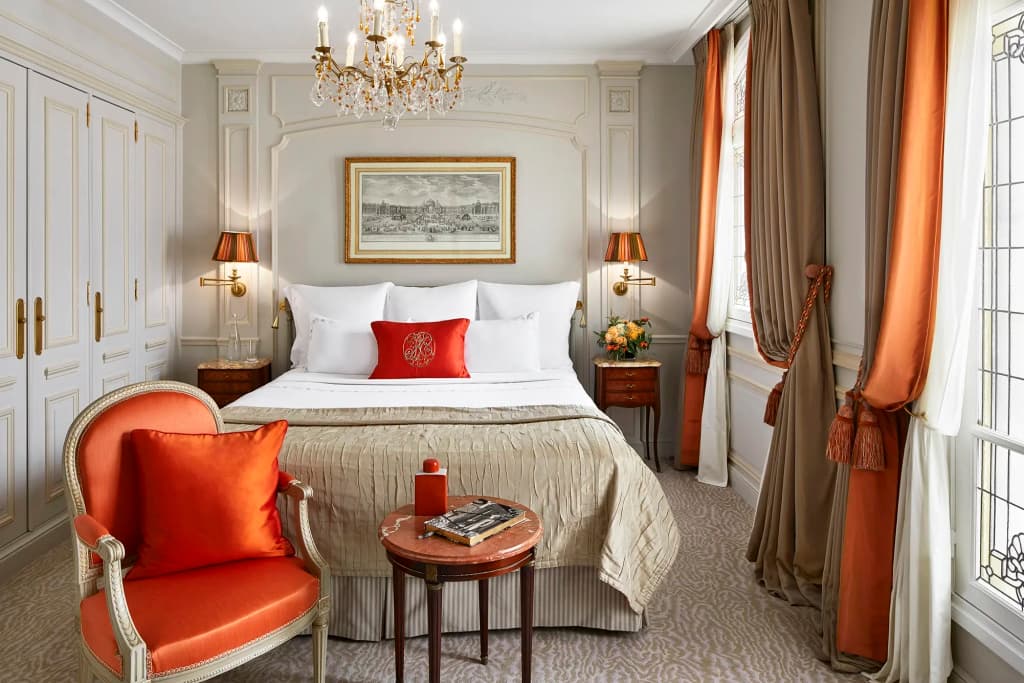 Hotel Plaza Athenee - Photo 4