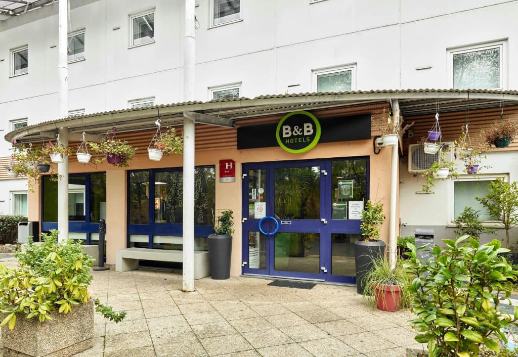 B&B Hotel Viry-Châtillon - Photo 1