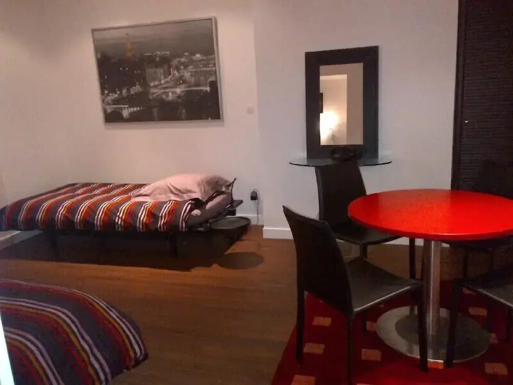 Villa Ayrault - Miniature 6