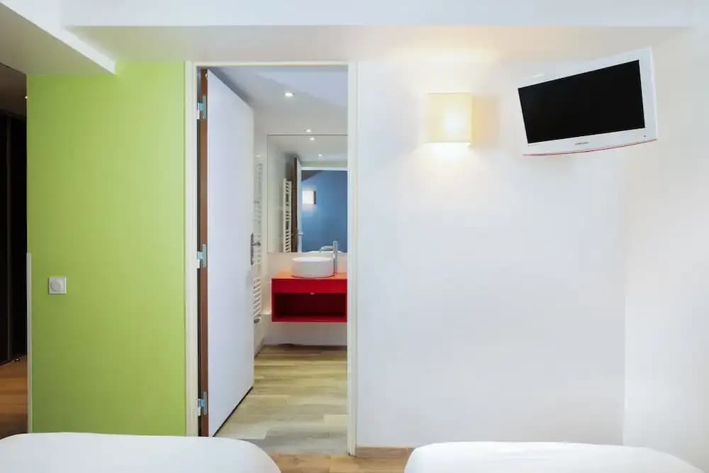 SOWELL RESIDENCES Crêt Voland - Miniature 6